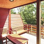3 Bedroom Awesome In * Hatlestrand