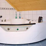 בית נופש 3 Bedroom Awesome Home In Hatlestrand