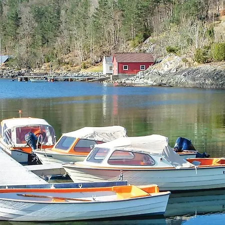 Lovely In Hatlestrand With Kitchen * Hatlestrand