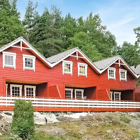 3 Bedroom Awesome In *